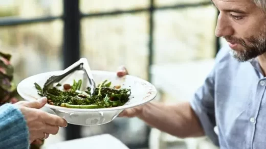 The High Cholesterol Diet, A Comprehensive Guide to Healthy Eating